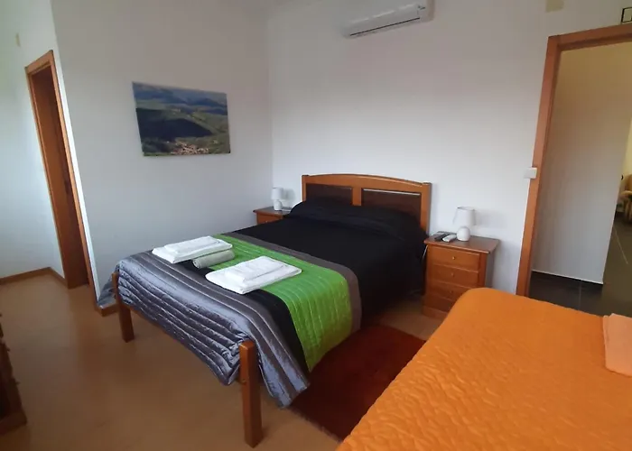 אכסניה Casas Da Escola - 